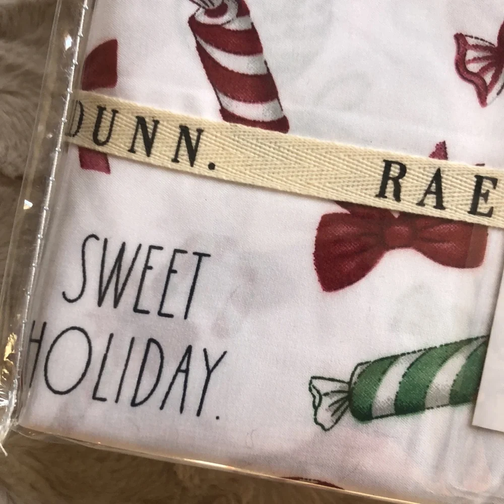 Rae Dunn SWEET HOLIDAY Candy Cane Sheet Set - TWIN